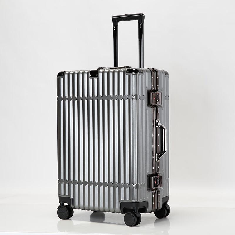 Aluminum Frame Spinner Luggage