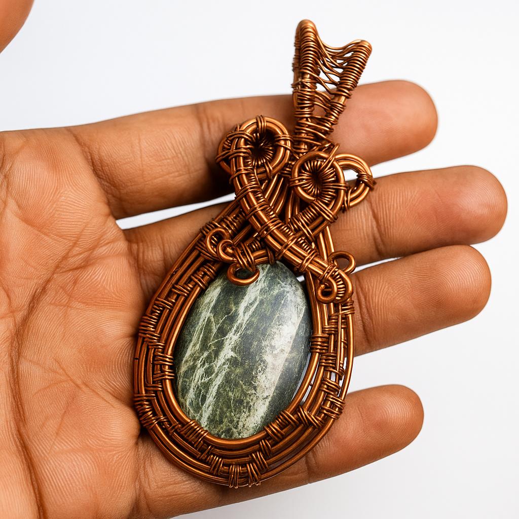 

Natural Green Tourmaline 95ct Oval Cut 925 Sterling Silver Pendant Certified 84.7 mm approx. зелений