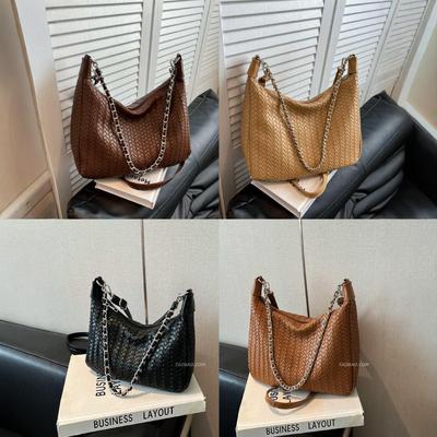 Sac cabas bandoulière tissé grande taille pour femme Automne 2025: Sac à bandoulière et à main de couleur unie
