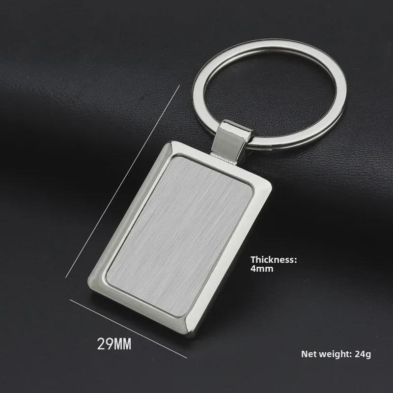 Modischer Schlüsselanhänger aus Metall mit Gravur: Einzelmarken-Anhänger & praktisches Geschenk