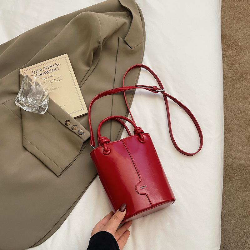 

Премиальная сумка-тоут женская 2025 трендовый нишевый дизайн сумка-ведро популярная универсальная сумка-мессенджер 14*10*17