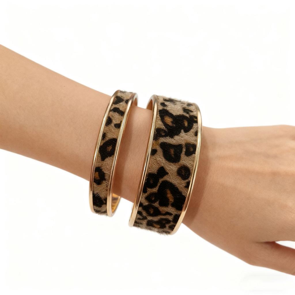 Retro Flocking Leopard Print Open Bracelet Fashionable Simple Versatile Bracelet Personalized High-End Jewelry Women