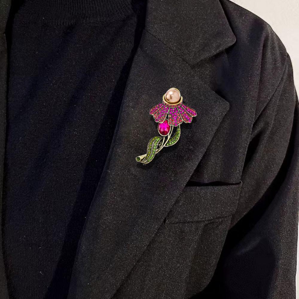 

Брошь с драгоценными камнями и жемчугом, цветочная брошь, элегантная брошь, булавки