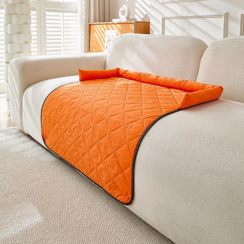 Plush Anti-Scratch Non-Slip Pet Mat for Cats & Dogs - Thickened Sofa Dog Bed