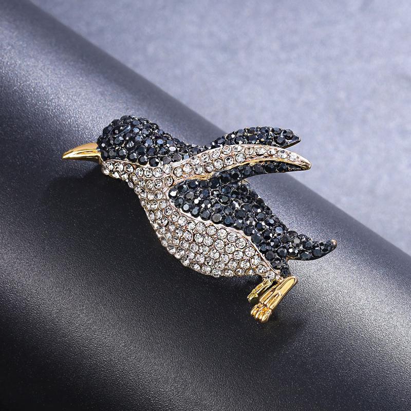 

Модные броши со стразами в виде животных, пингвинов, для женской одежды, пальто, ювелирные аксессуары, подарки 1Pc
