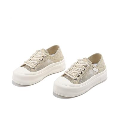 Buty na grubej podeszwie białe dla kobiet lato nowe uniwersalne oddychające casualowe buty do skateboardingu ins modne sneakersy dziecięce