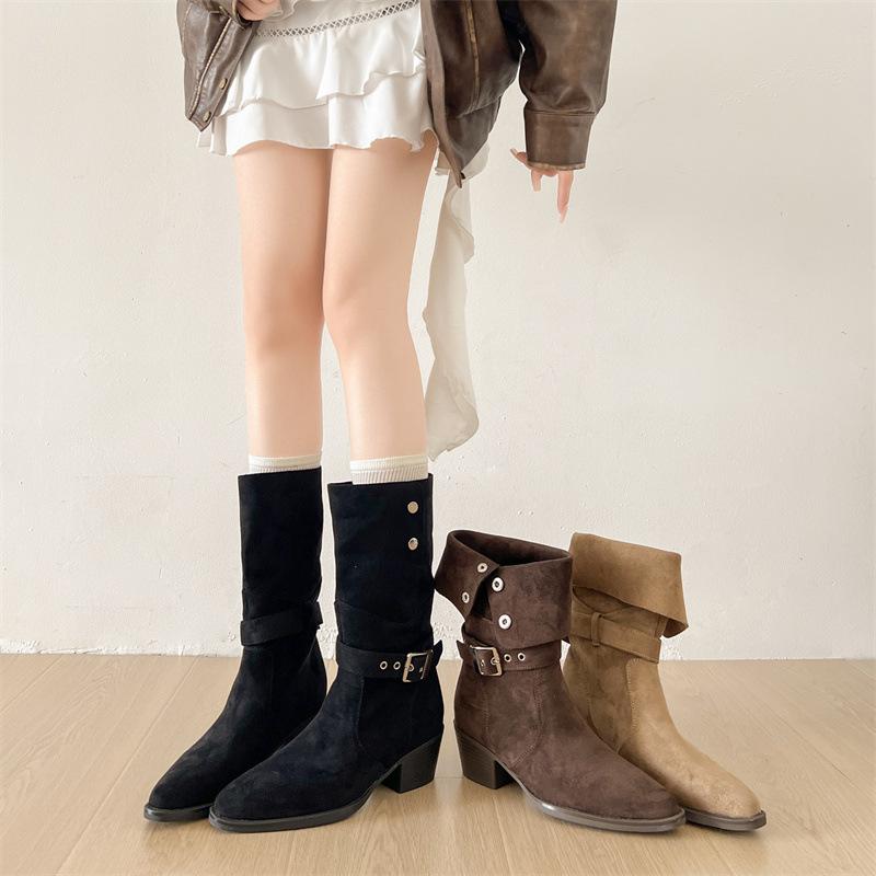 Khaki retro pointed thick heel boots women's 2025 new autumn versatile small man height and thinness knight boots