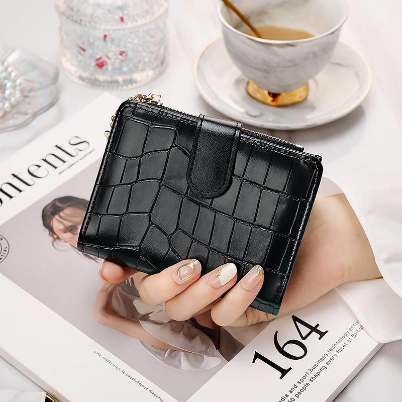 

Новый интегрированный женский короткий кошелек с несколькими картами и большой емкостью под крокодиловую кожу чёрный