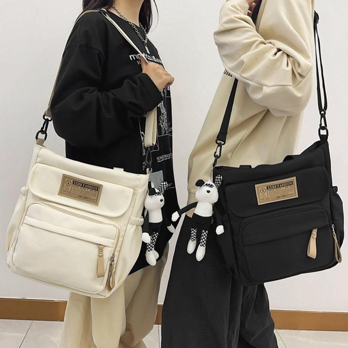 Unisex Large Capacity Messenger Bag - Korean & Japanese Style Student Commuter Shoulder Bag