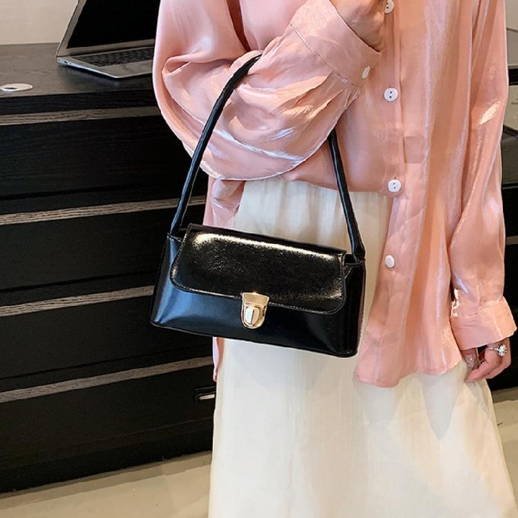 Fashionable and Durable Shoulder Bags PU Underarm Handbag for Social Activities