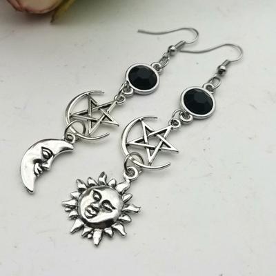 Gothic Retro Black Zircon Sun Moon Mango Star Long Pendant Dangle Earrings for Women Bohemian Fashion Jewelry Accessories Gifts