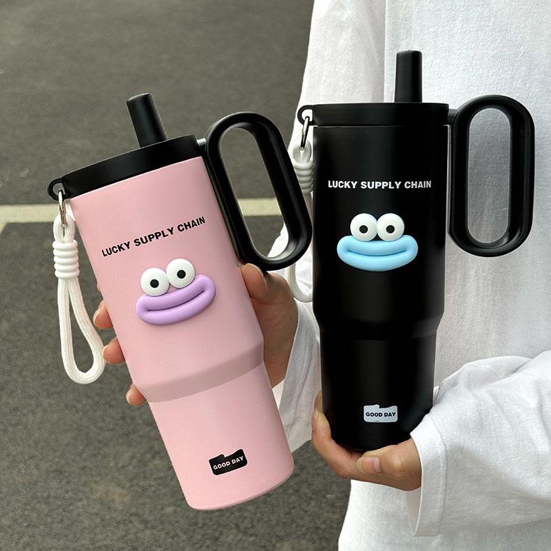 Twilight Ice Shield Insulated Cup, Large Capacity Stainless Steel Water Bottle for Men and Women, Customizable Design.