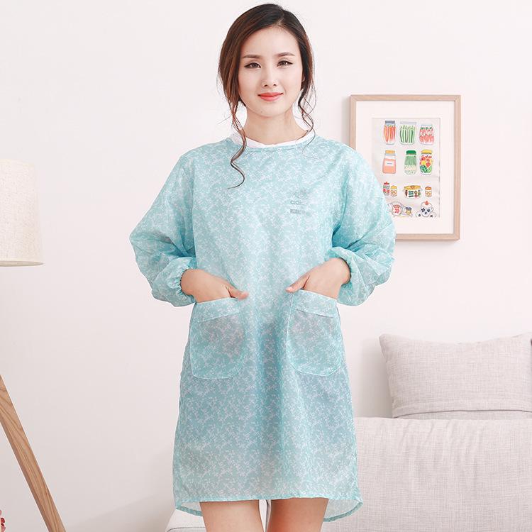 Women's Long Sleeve Waterproof Korean Fashion Apron for Kitchen Cleaning