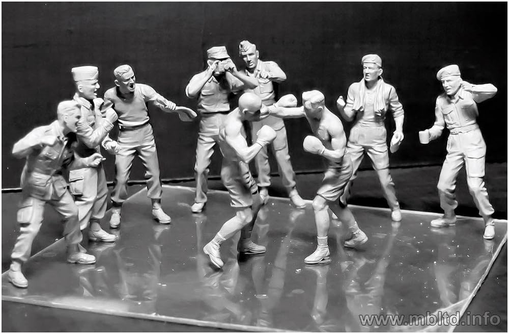 Master Box 1/35 Scale British Airborne Forces Boxing Tournament Match Scene Plastic Model Kit (9 Figures) MB35150