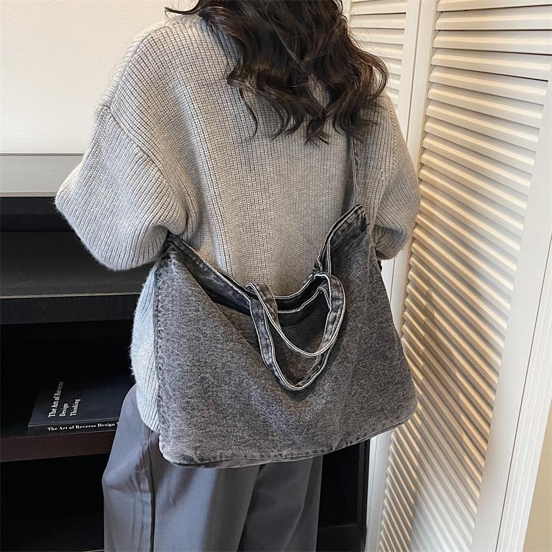 Large Capacity Denim Tote Bag Commuter Handbag Vintage Student Class Shoulder Crossbody Bag