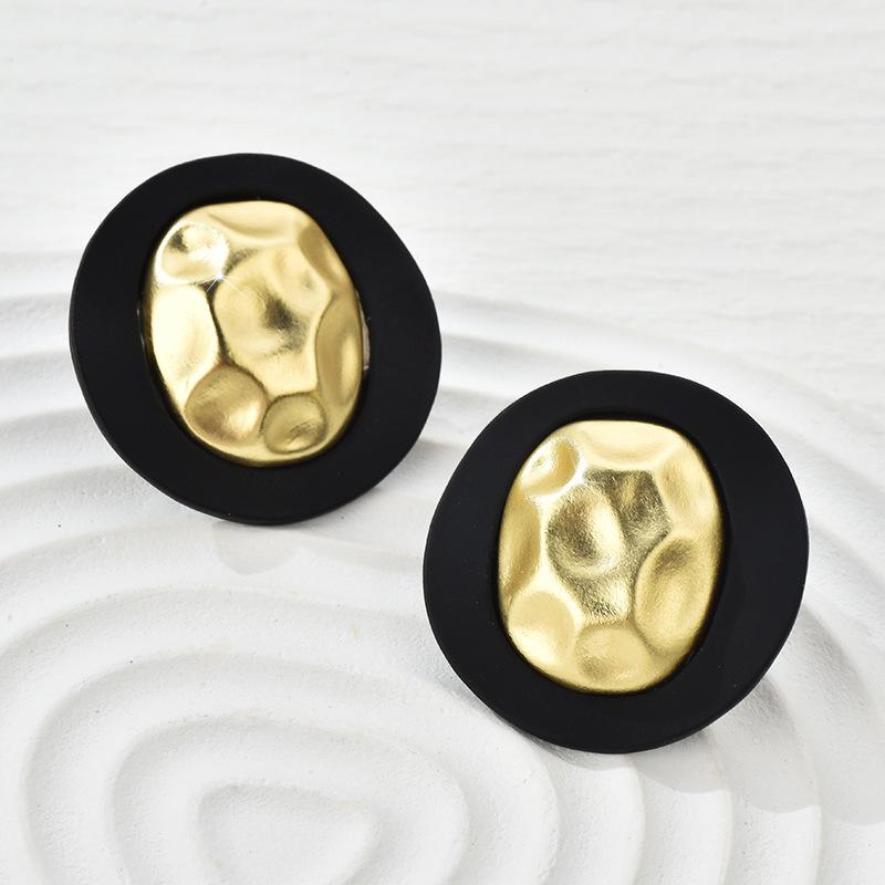 Dongdaemun Retro Temperament Black Matte Irregular Metal Button Earrings Women Exaggerated