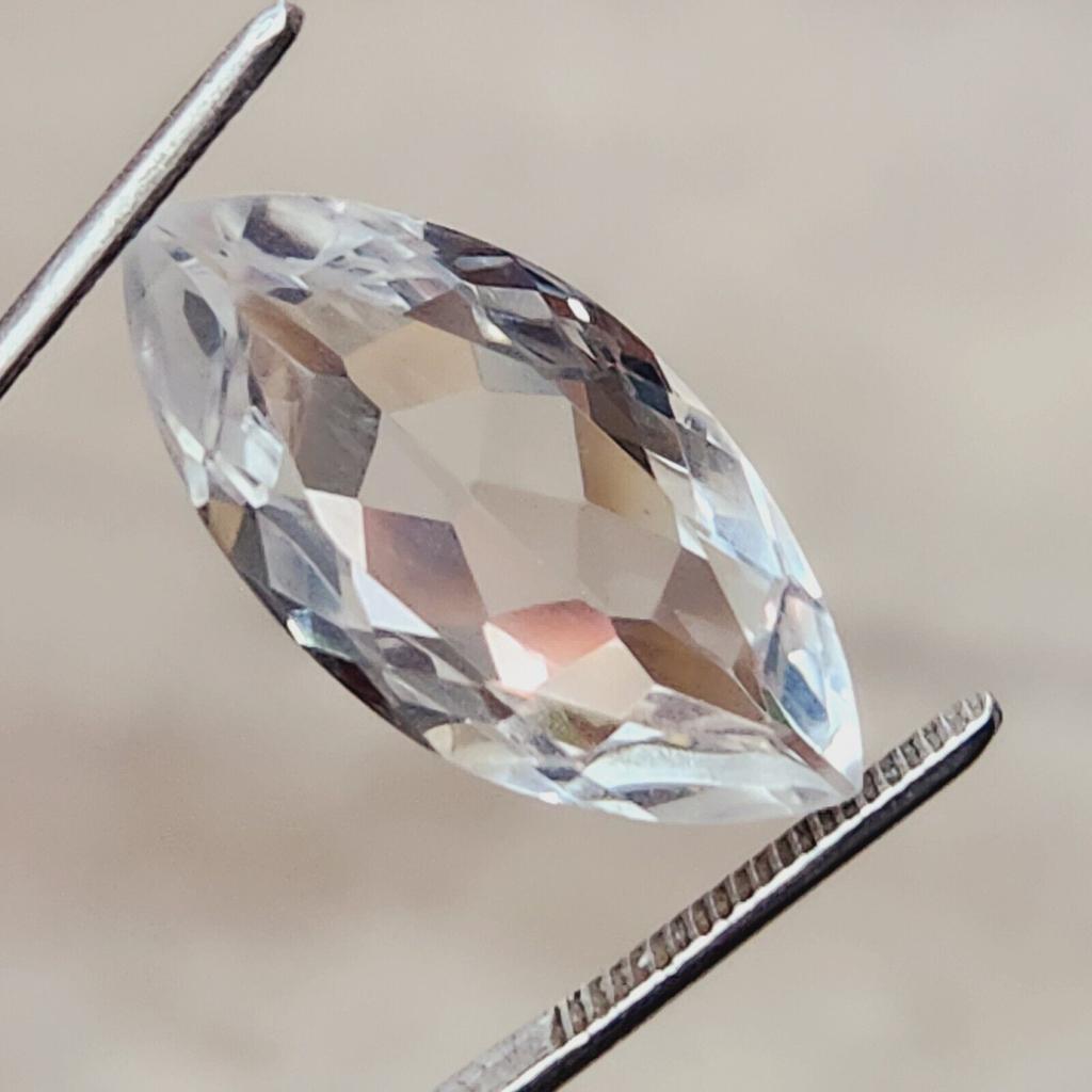 CERTIFIED 27 Ct Natural Ceylon White Sapphire Marquise Shape Loose Gemstone