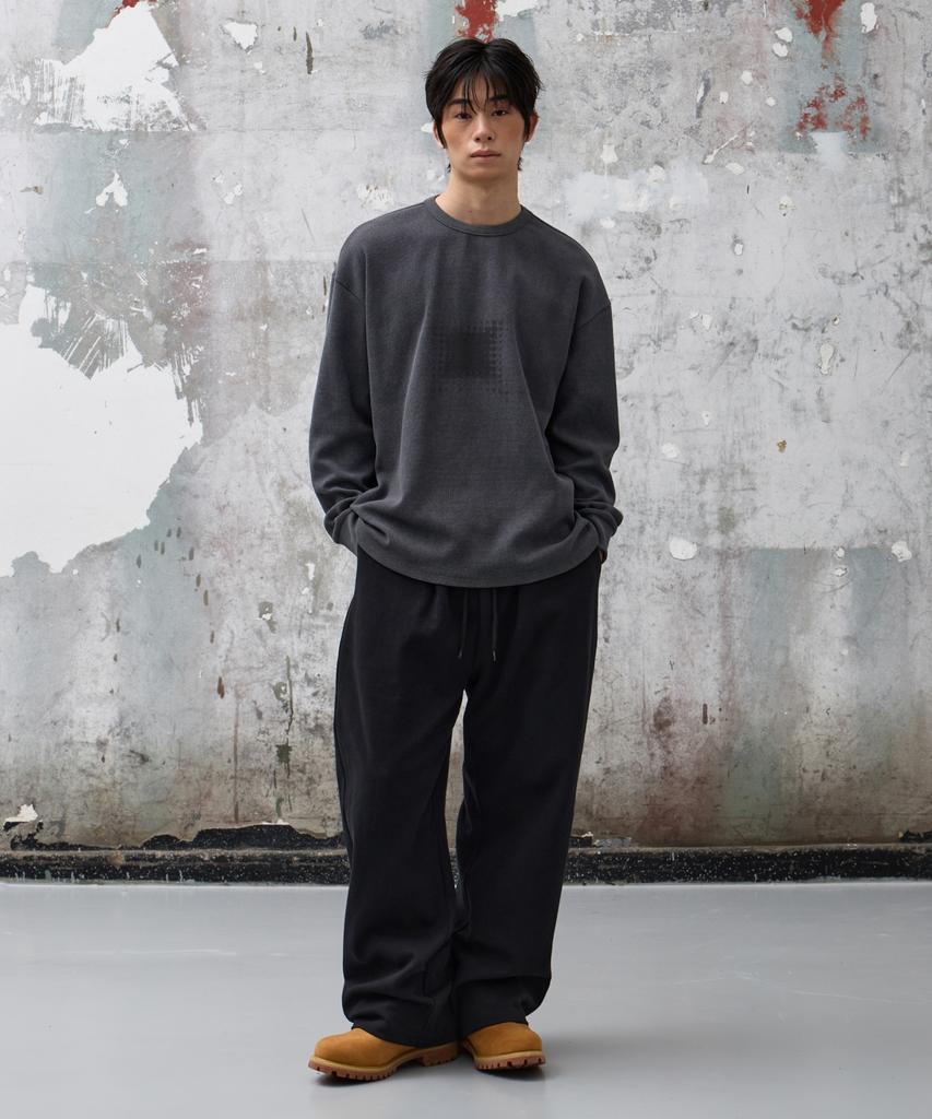 AGOD Side Pleat Curved Sweatpants [Black]