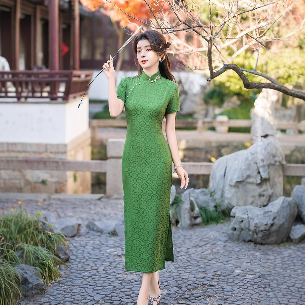 Retro national style long short-sleeved green cheongsam 1011 spring and summer new improved Chinese-style young cheongsam dress