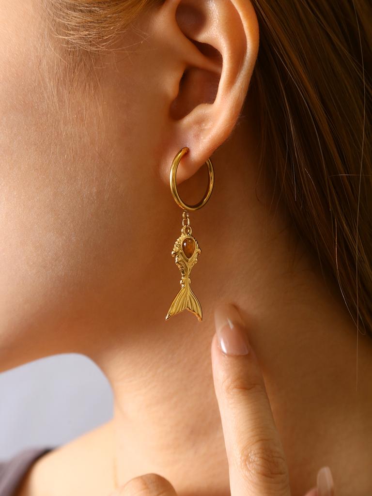 Beach Elegant Light Luxury Bohemian Style Stainless Steel 18K Gold-Plated Fish Tail Pendant Necklace Earrings Women'S Zircon