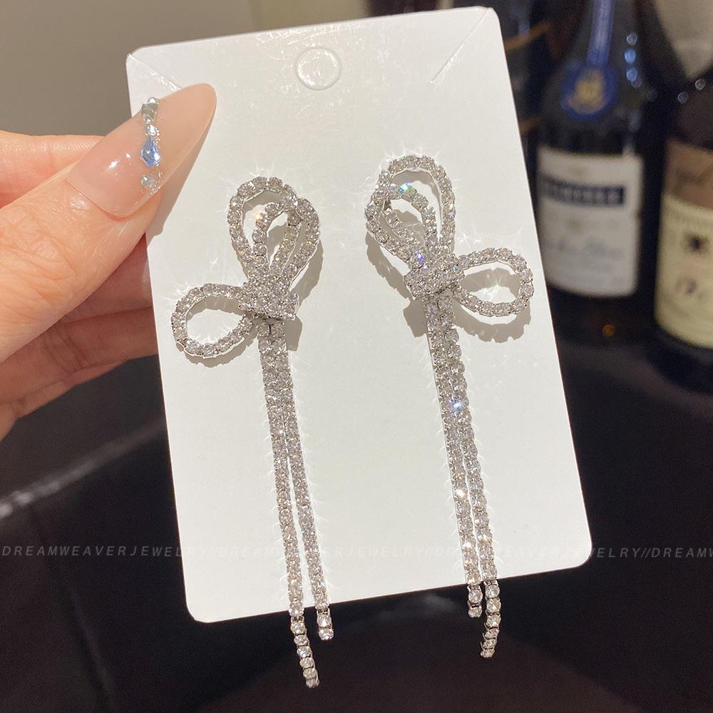 925 Sterling Silver Full Diamond Tassel Earrings – High-End European & American Style, Super Shiny, Luxurious Ear Jewelry for Women.