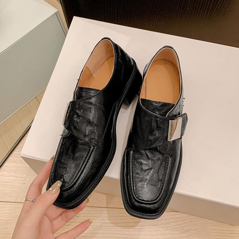 

New Four Seasons Women s Fashion Single Shoes Platform Non-slip Large Size Cowhide Women s Shoes Round Head Low Heel Casual Black Single Shoes 40 чорний