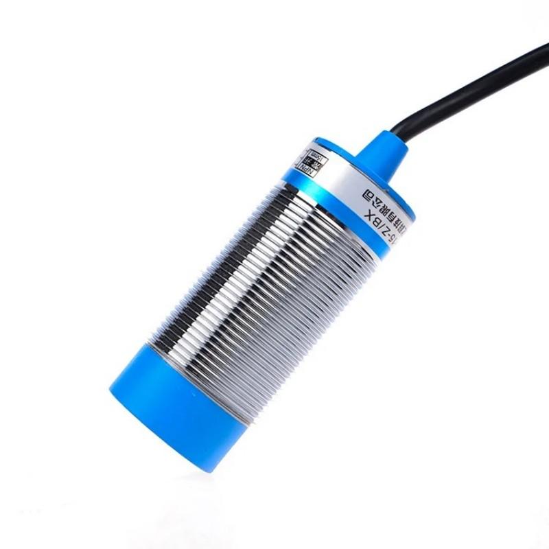 1pcs LJ30A3-15-Z / BX Inductive proximity sensor / 0-15mm distance three-wire NPN M30 metal detection sensor