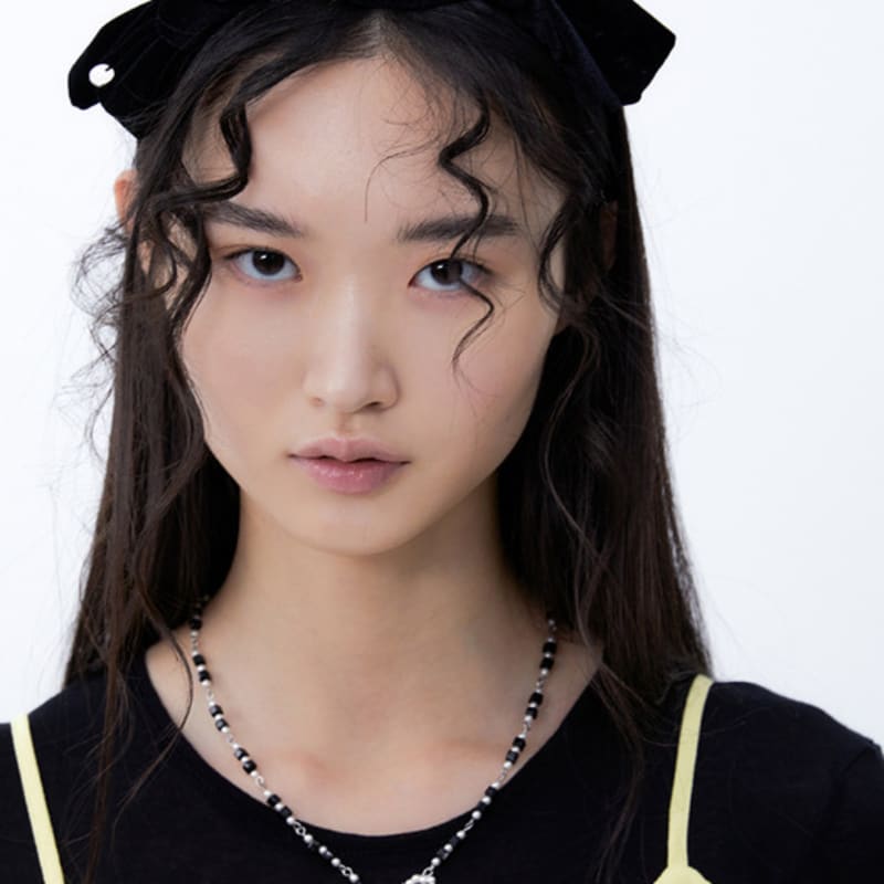 Eireve MIX BEADS BOW NECKLACE (A)