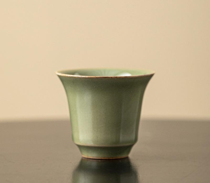 

Сине-белый набор чашек для чая гунфу | Чашки из дехуаского фарфора ручной работы - Ароматная/дегустационная чашка | Индивидуальные чашки для дегустации чая 200ml