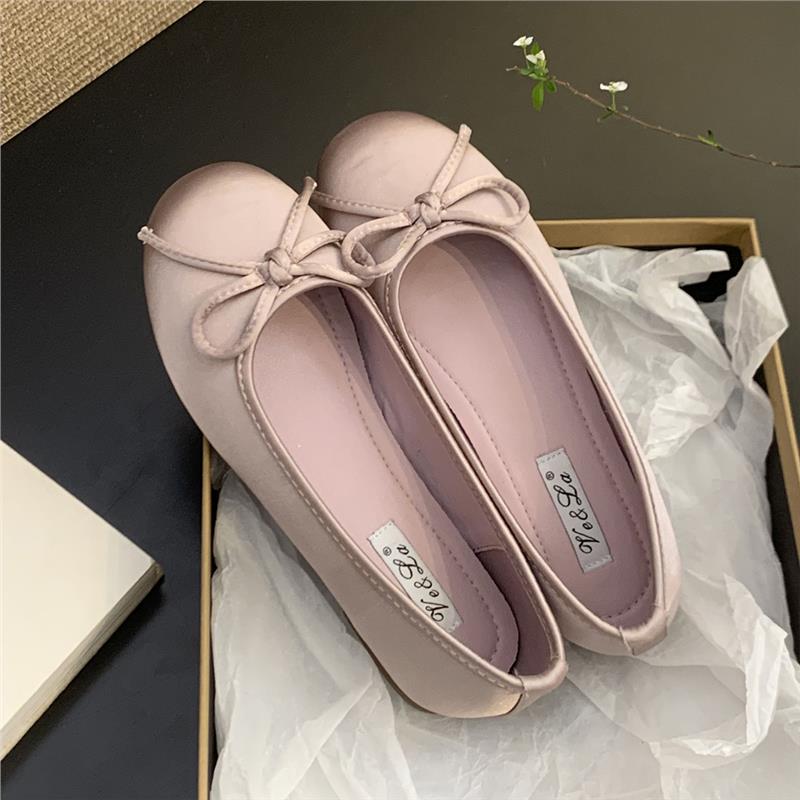 Soft sole round head ballet single shoes women's spring new silk and satin surface comfortable flat bottom one pedal