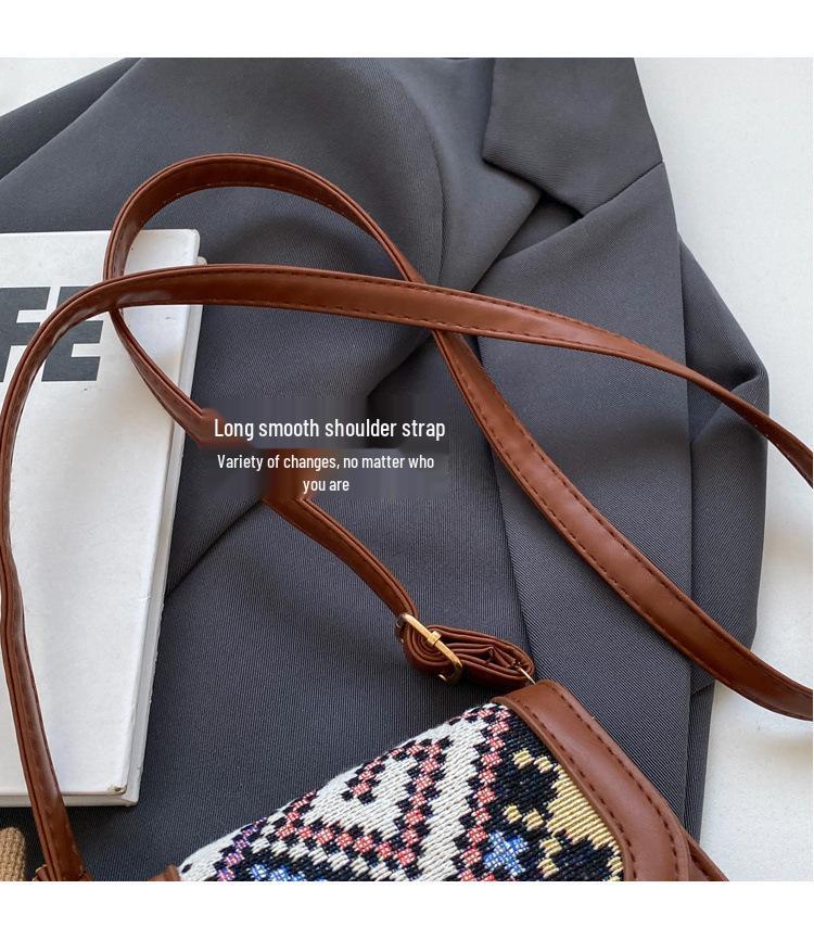 Elegant Ethnic Style Women's Crossbody Phone and Shoulder Bag - Chic, Versatile, and Fashionable Accessory.