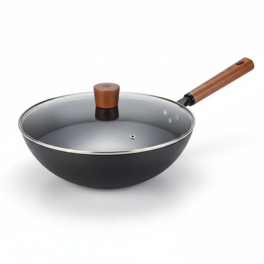 High-Purity Deep Nitrided Wrought Iron Wok, Traditional Non-stick, Old-fashioned Coating-free Iron Pot for Home Use.