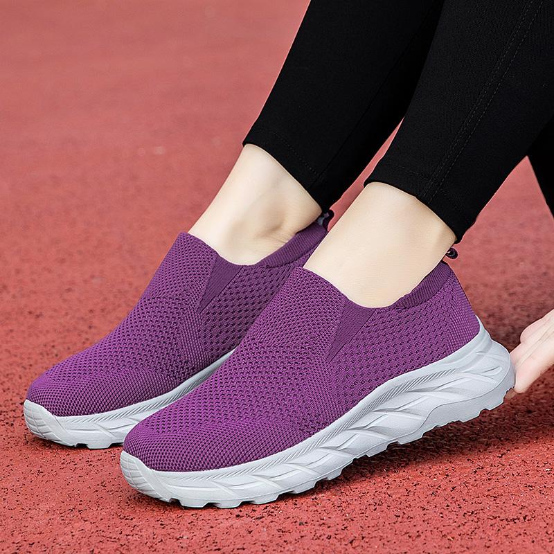 Men's and Women's Walking Shoes Fashionable New Mesh Breathable Casual Shoes Breathable Sports Shuttle Soft Soled Women's Shoes