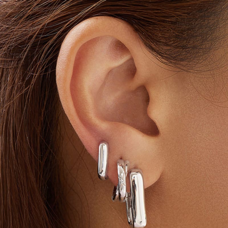 ANIA HAIE Wide Paper Clip 925 Silver Earrings E058-08H