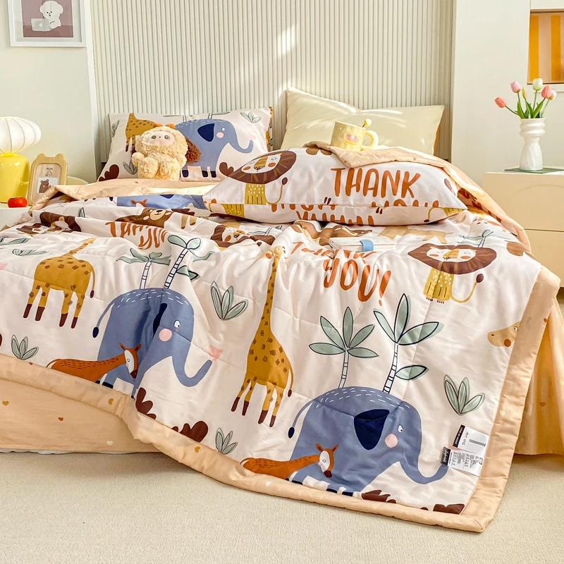 Cartoon Animals Pattern Summer Quilt 100% Cotton Air Conditioning Quilted Quilt Skin-friendly Breathable for Kids Boys Girls