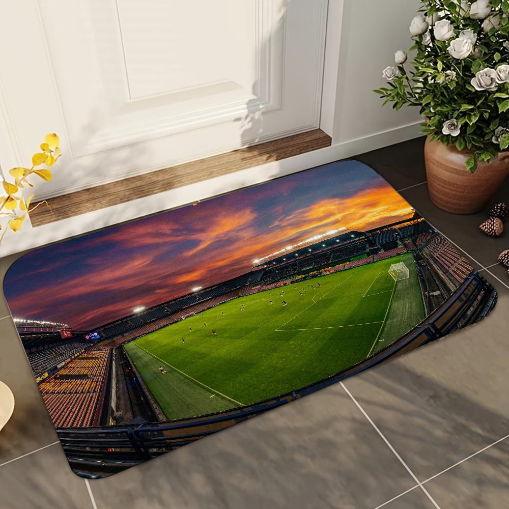 1pc Football Field Plan Bathroom Absorbent Mats Anti-Slip Mats Home Decor Supplies Carpets Home Kitchen Floor Mats