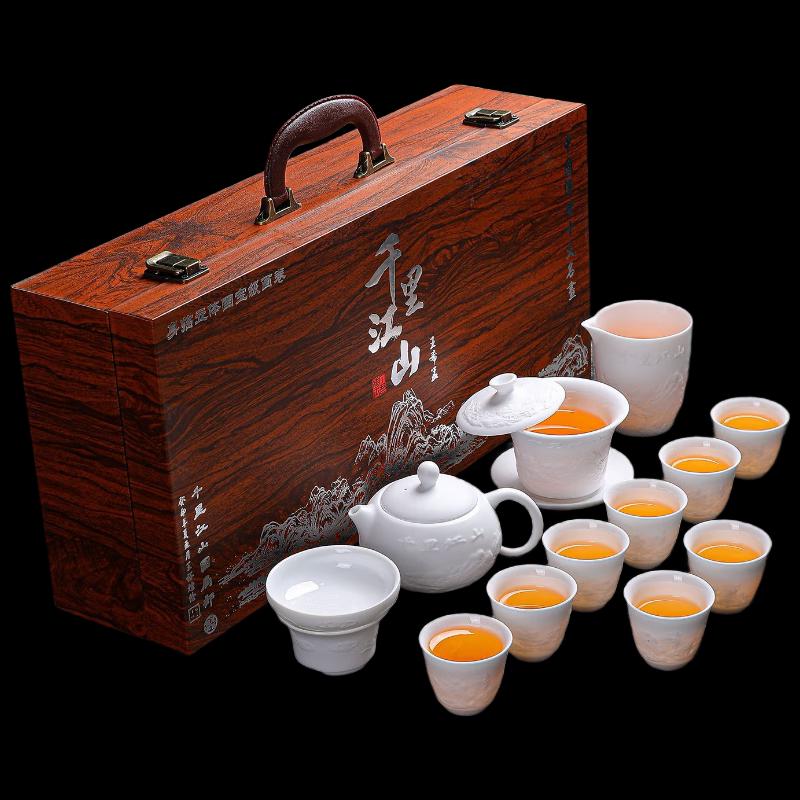 Qianli Jiangshan Relief Kung Fu Tea Set