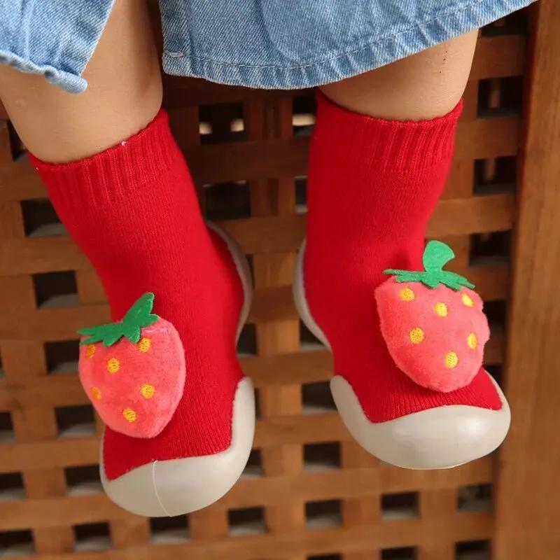 Fashionable three-dimensional fruit pattern autumn and winter terry thickened toddler shoes and socks for children and babies