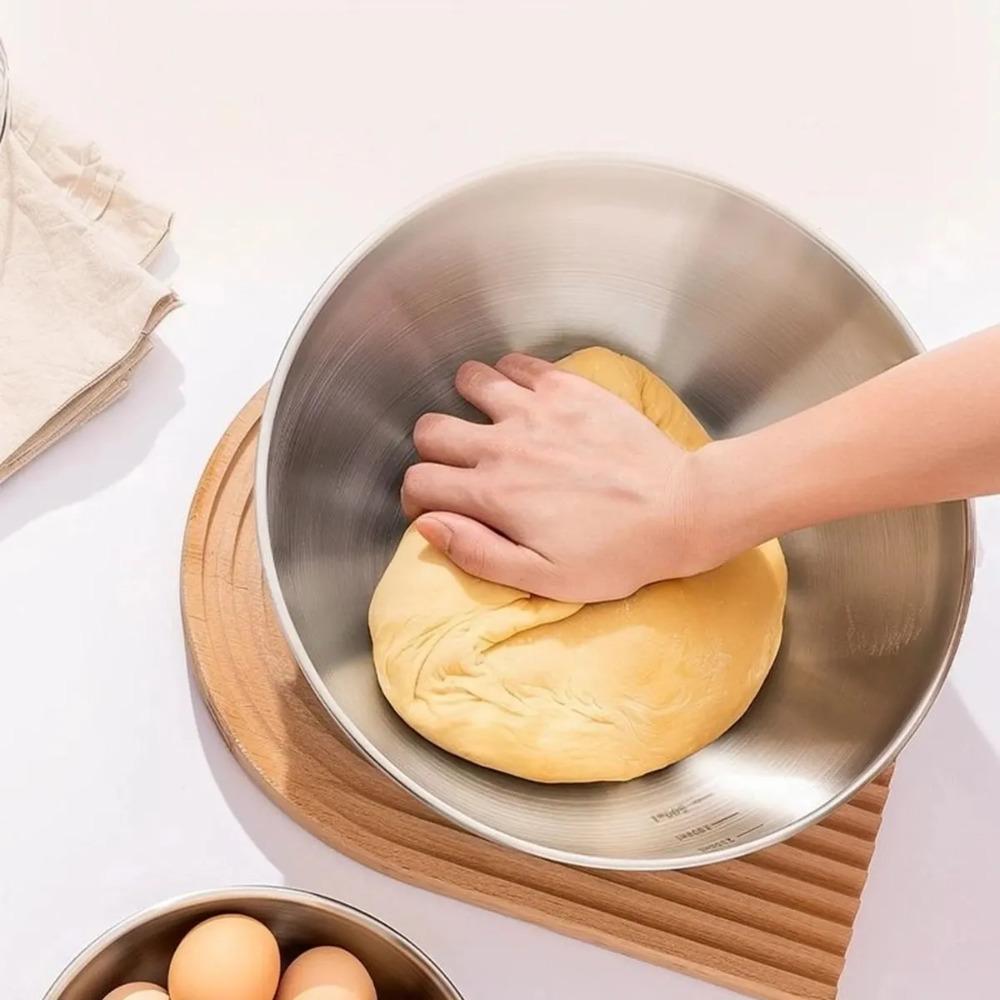 304 Stainless Steel Salad Bowls Durable Large Capacity Kitchen Baking Mixing Bowls With Scale Line Food Container