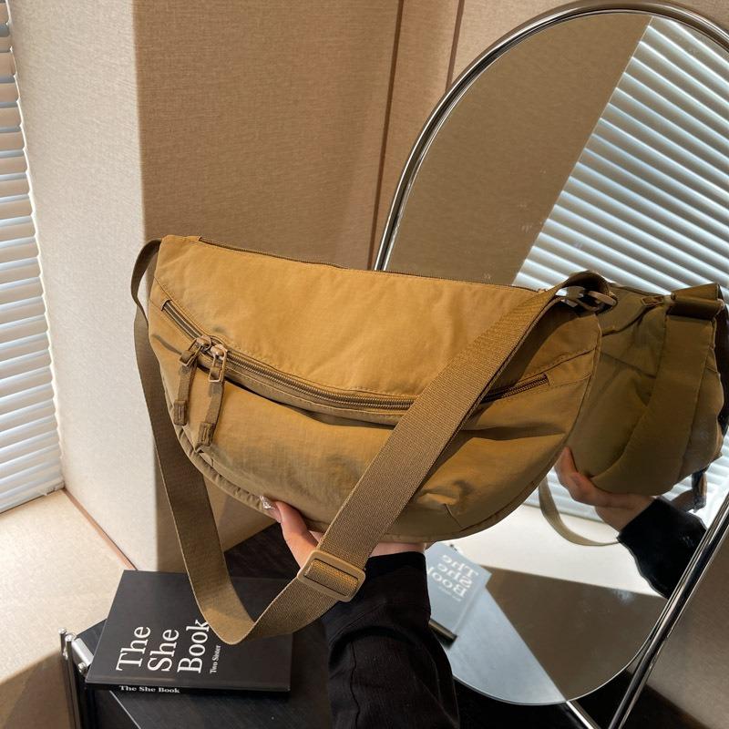 Breast Bag Large Capacity New High-end Simple Women's Messenger Bag Casual Fashion Shoulder Bag Women