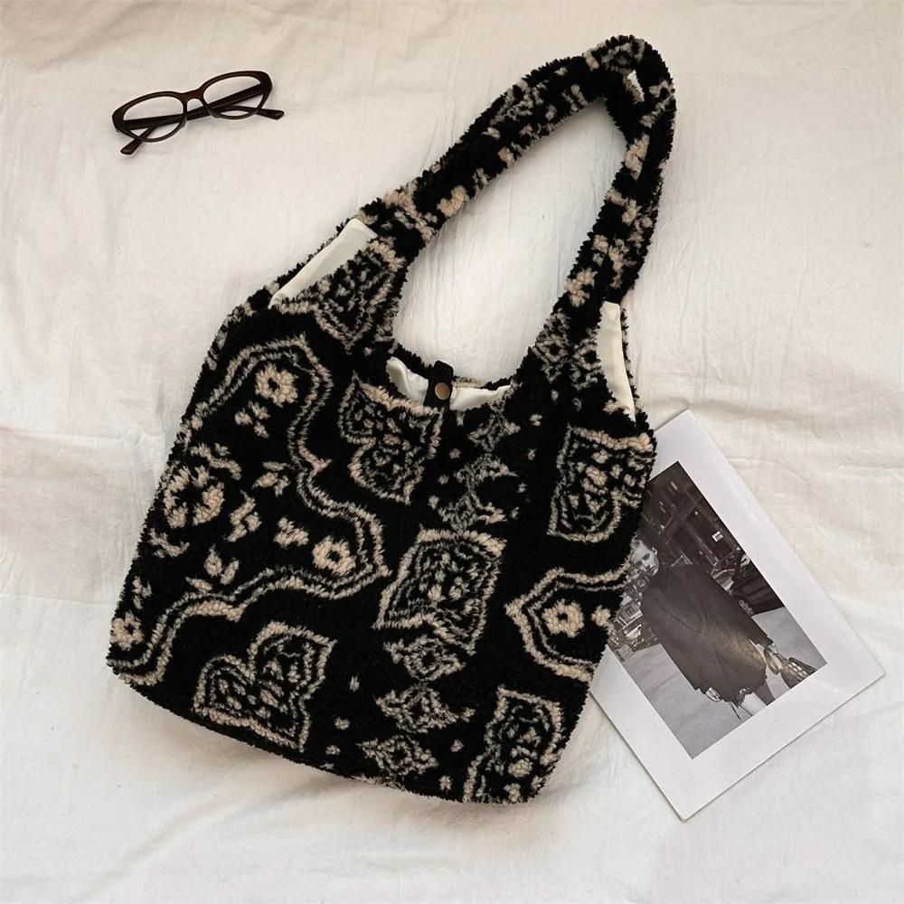 Winter Plaid Women's Plush Shoulder Bags Vintage Leopard Ladies Furry Handbags Large Capacity Female Faux Lamb Wool Tote Bag