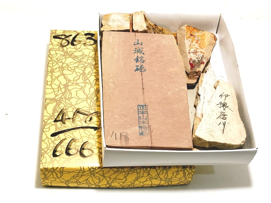 

Натуральный из Каракава Одзу в Иё Тонотори для улицы с использованием финишных камней Укё и Сёхондзан с ковкой и 10 штук в коробке