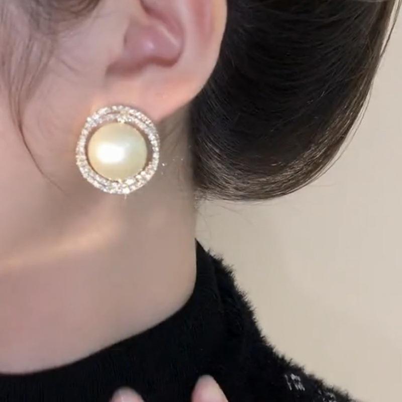 French Retro Pearl & Cubic Zirconia Earrings for Women - S925 Sterling Silver Studs, Light Luxury, Japanese-Korean Style