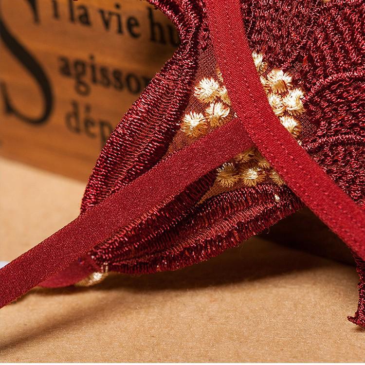 Ensemble de lingerie entrejambe ouvert rehaussé de perles avec anneau pénien - String Temptation 3115