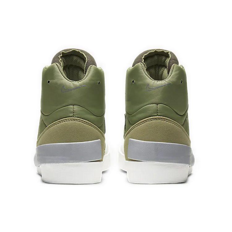 Nike Typ kapky Střední zaprášená olivová BQ5190-300