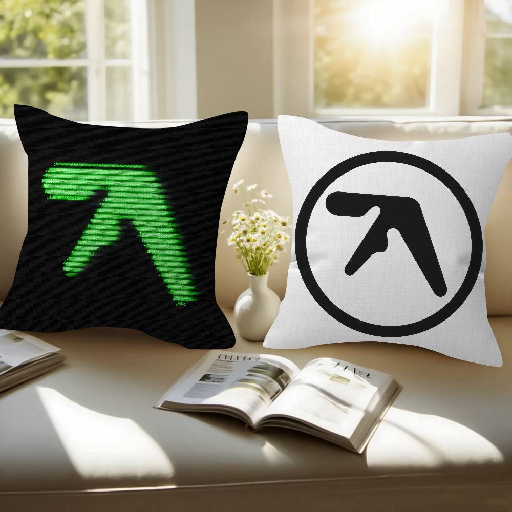Classic A-Aphex T-Twin Musician Maple Design Cushion Cover Happy Autumn Harvest Decor Holiday Decorati Pillow Cover