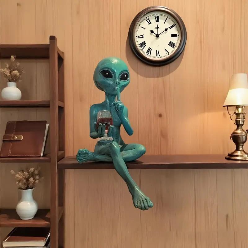 Alien Beer Drinking Statue Fun Humorous Space Decoration Science Fiction Fans Ideal Gift Creative Ornament