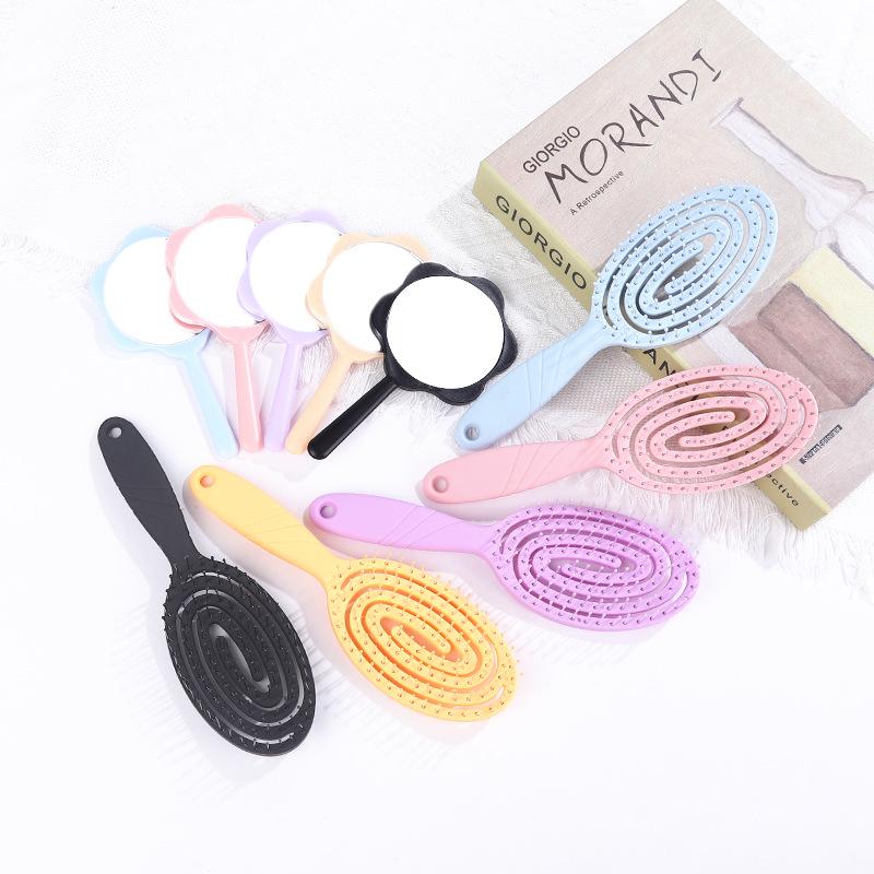 

Compact Floral Handheld Makeup Mirror: Creative DIY Portable Pocket Design