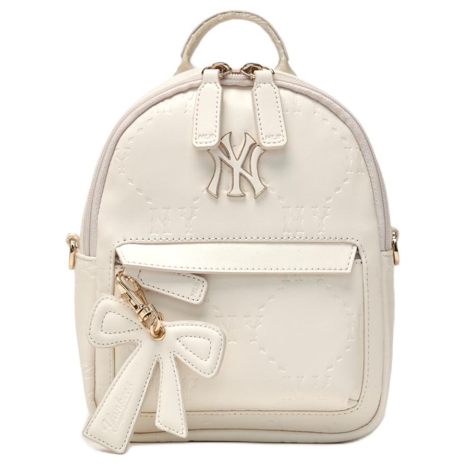 

MLB Diamond Old Flower Pattern 3D Butterfly Pendant Mini Backpack Kids Backpack White 7ABKM036N-50CRS Basic Set (Bag)