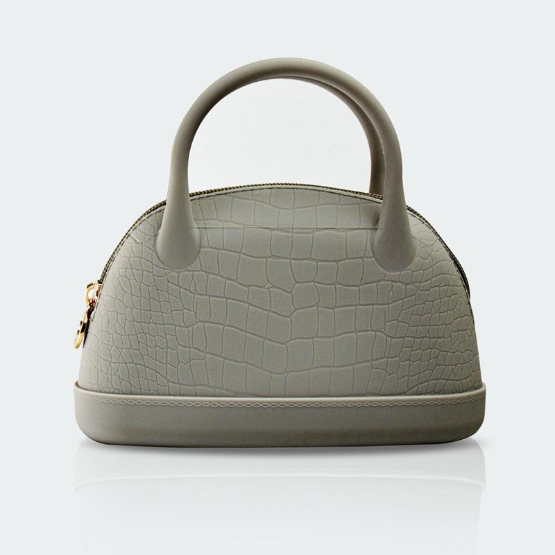 

Trendy Newest Ladies Silicone Handbag Fashion Purse Large Capacity Storage Cute Chain Bag Ladies Simple And Generous Cosmetic Bag